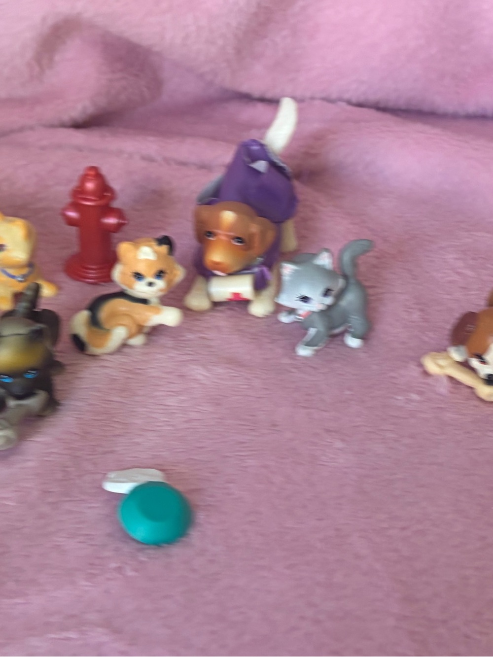 Large lot of vintage Kenner littlest pet shops ( pets and accessories!!!) - Picture 8 of 9